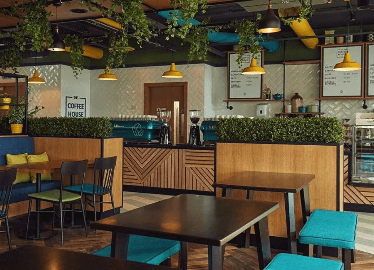 Cafe Setting in Center Paris
