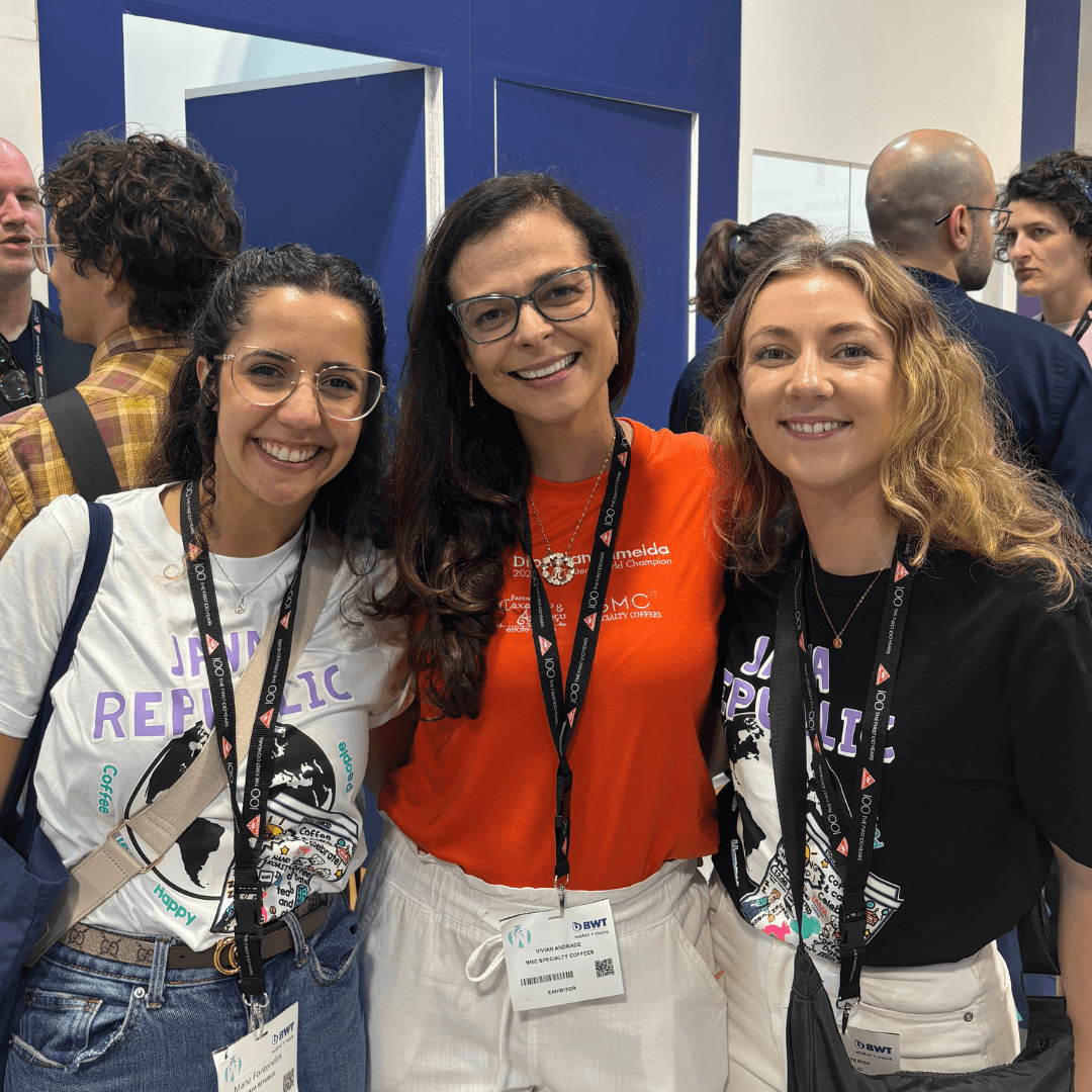 Group photo of some of the Java Republic team with Vivian Andrade from SMC, Brazil
